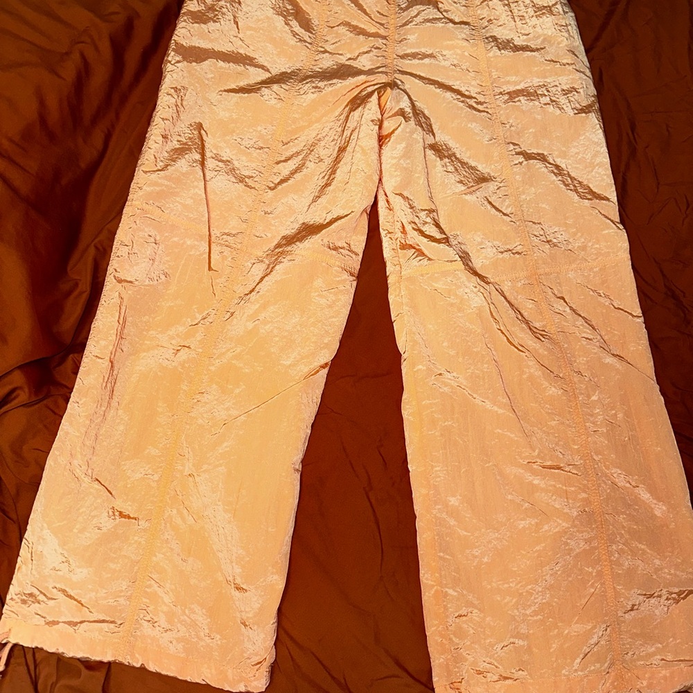 Peach Wide-Leg Cargo Pants 🍑